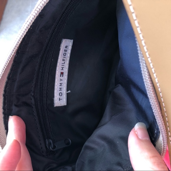 Tommy Hilfiger Small purse - Picture 2 of 6